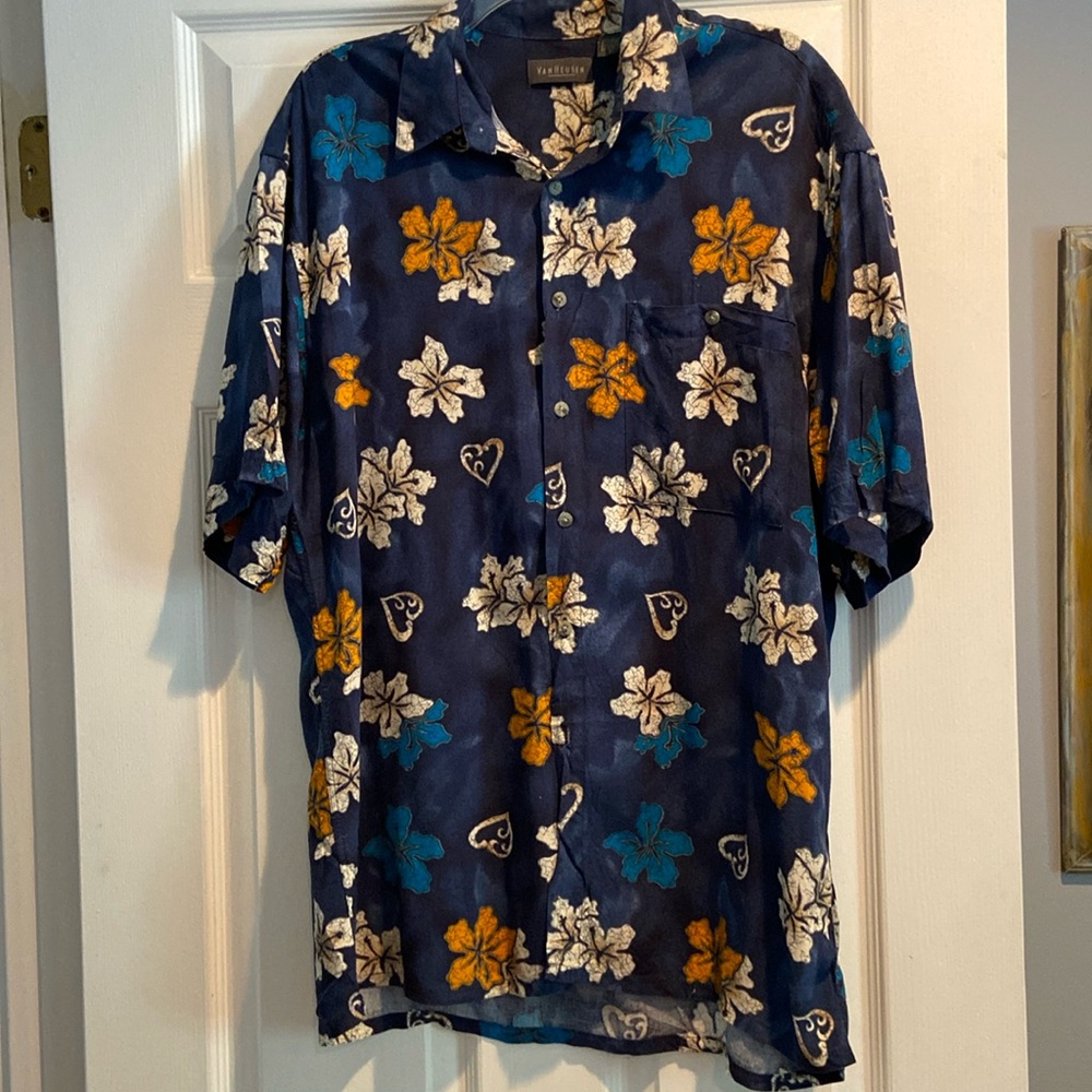 Hawaiian shirt